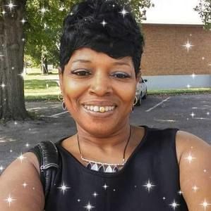 Meet your Posher, Lanell